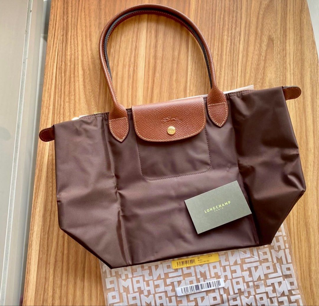 Longchamp long handle (Category: Luxury Bags & Wallets) located in Manila. Submitted by baglover1111 (Listing ID 1460655102, Image 1). Description: Brand new complete inclusions Guaranteed authentic Available onhand.