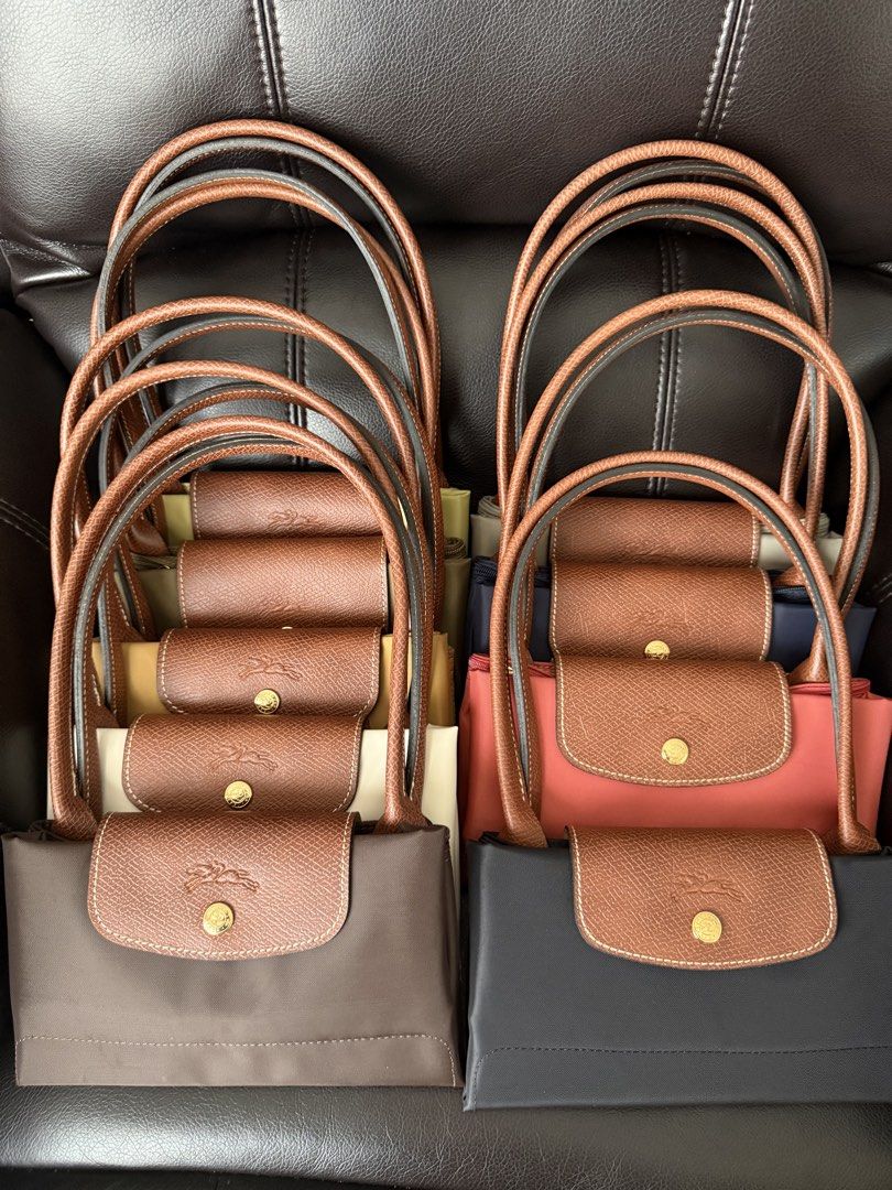 Longchamp long handle (Category: Luxury Bags & Wallets) located in Manila. Submitted by baglover1111 (Listing ID 1460655889, Image 2). Description: Brand new complete inclusions Guaranteed authentic Available size- xs, small, medium, large.