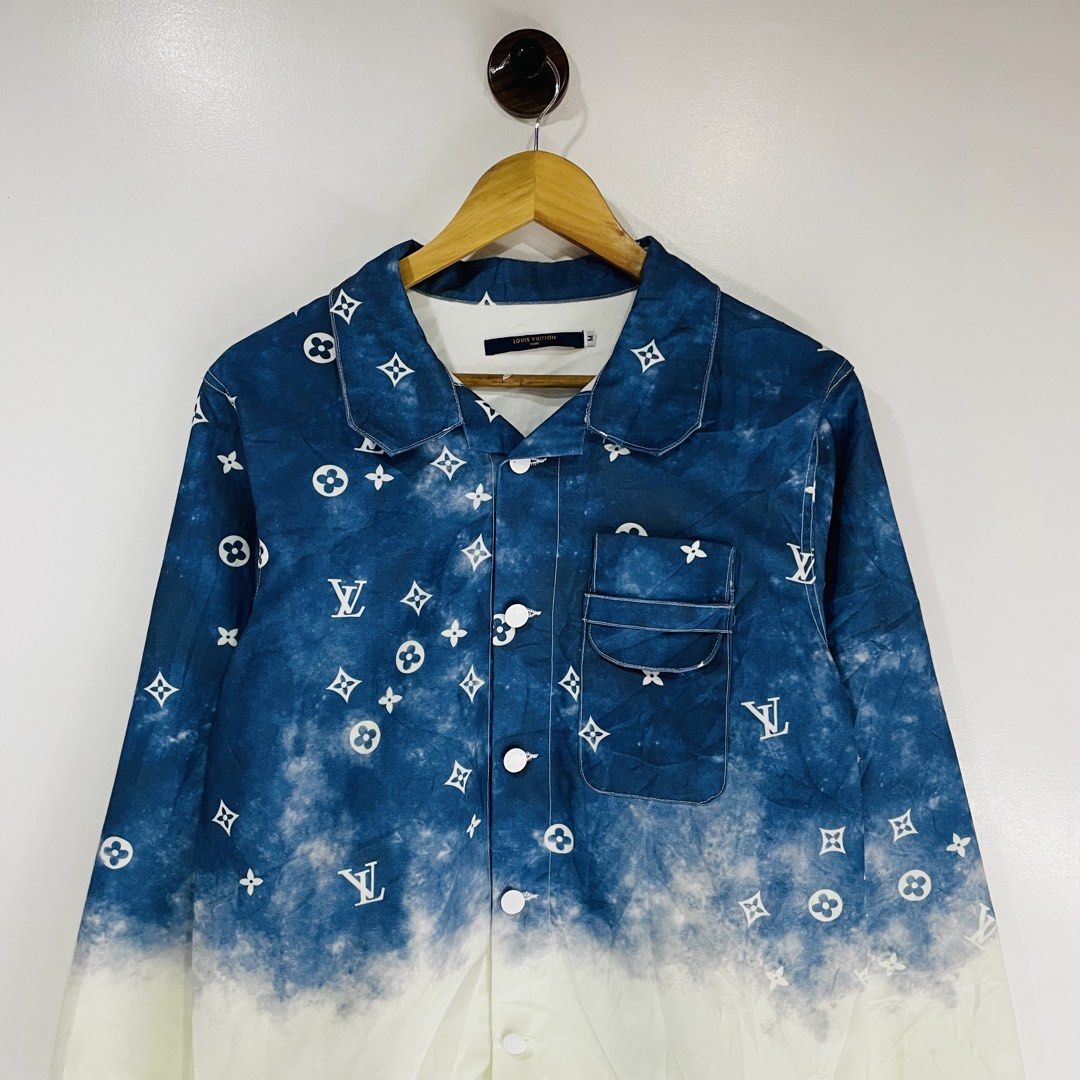 Louis Vuitton (Category: Formal Shirts) located in Cavite. Submitted by ferrerapparel. (Listing ID 1460695784, Image 2). Description: Excellent condition Color rate:9.5/10 M-L.