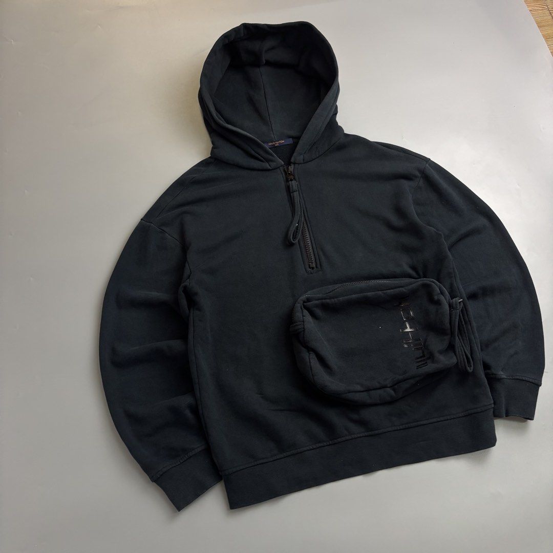 Louis Vuitton 3D Patch Pocket Quarter Zip Hoodie (Category: Hoodies) located in Taguig. Submitted by the_rare_edit (Listing ID 1460511456, Image 3). Description: DIMENSIONS: 22x26 ISSUE: none COLOR RATE: 9.5/10 CONDITION: Excellent condition .