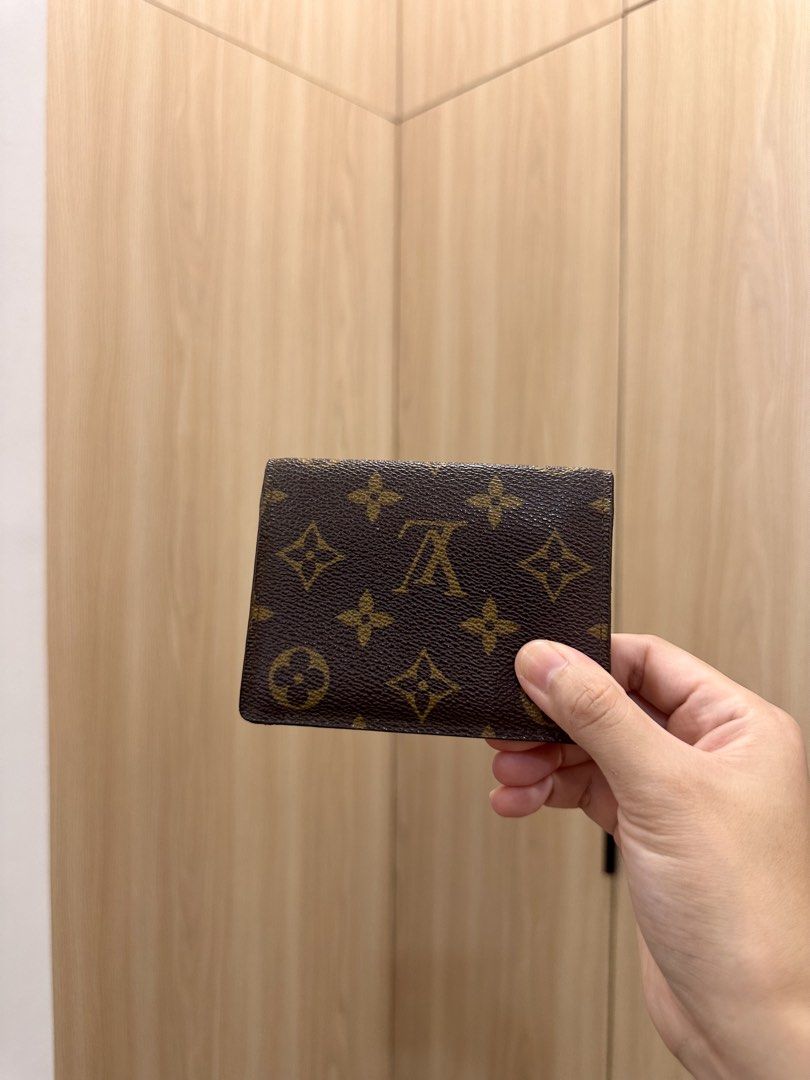 Louis Vuitton Bifold wallet (Category: Luxury Bags & Wallets) located in Dagupan City. Submitted by thymeph (Listing ID 1460666064, Image 2). Description: 100% guaranteed authentic and original..