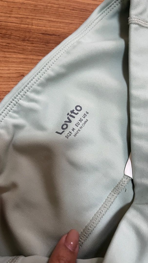 Lovito Light Green Leggings (Category: Other Bottoms) located in Taguig. Submitted by fayneayana (Listing ID 1460622549, Image 2). Description: - Lovito Light Green Leggings - Size: M (EU 36, US 6) - Material: Comfortable and stretchy - Origin: Made in China - Perfect for: Workouts or casual wear - Reason for selling: No longer needed.