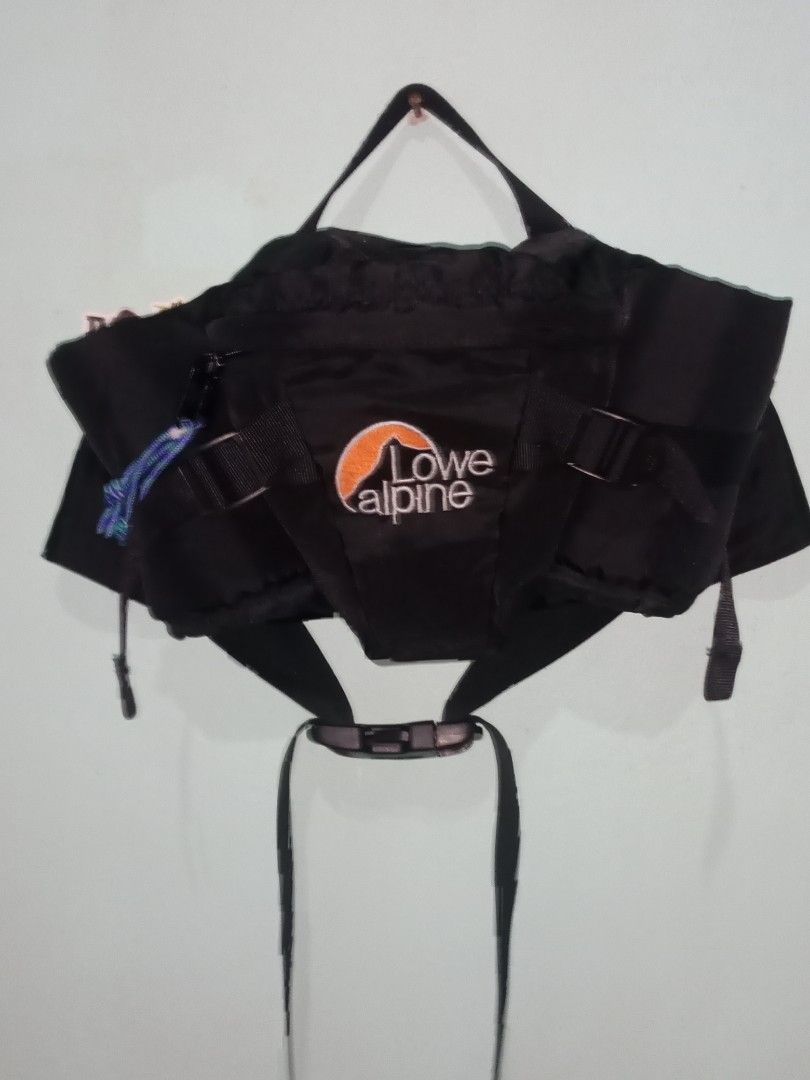 Lowe Alpine waist belt bag. (Category: Hiking & Camping) located in Dasmarinas. Submitted by francoprancisco (Listing ID 1460582550, Image 2). Description: Lowe Alpine waist belt bag. can hold 2 large 950 ml. Nalgene lighweight. excellent cond 580 plus sfee.
