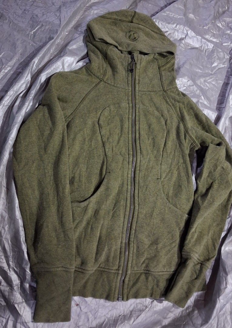 LULULEMON JACKET (Category: Coats, Jackets and Outerwear) located in Paranaque City. Submitted by dennis_580 (Listing ID 1460599792, Image 2). Description: LULULEMON FULL ZIP HOODIE JACKET SIZE 4 PM PO.