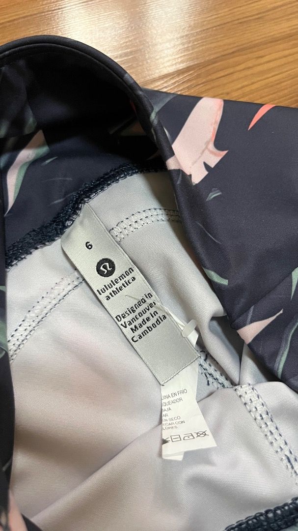 Lululemon Leggings (Category: Activewear) located in Taguig. Submitted by fayneayana (Listing ID 1460622284, Image 2). Description: .