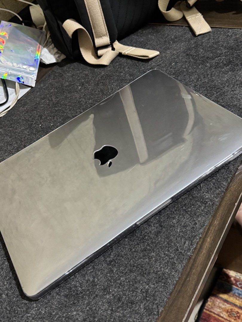 Macbook Pro I7 32 Gb Ram (Category: Laptops & Notebooks) located in Batangas. Submitted by thriftxcross (Listing ID 1460609840, Image 2). Description: .