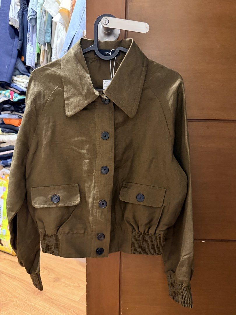 Mango Buttons linen blend Jacket (Category: Coats, Jackets and Outerwear) located in Marikina City. Submitted by nicasandoval (Listing ID 1460625325, Image 1). Description: bnew with tag original price 4,995.