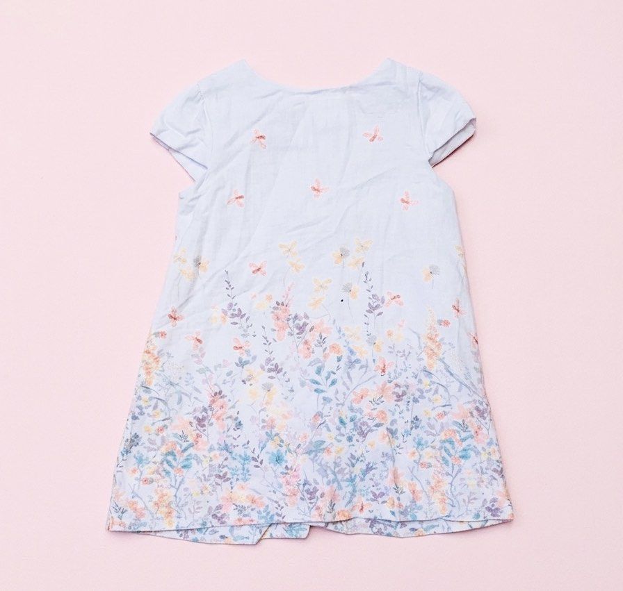 MANGO DRESS 12-18M (Category: Babies & Kids Fashion) located in Cebu City. Submitted by littlezaria030 (Listing ID 1460698986, Image 1). Description: .