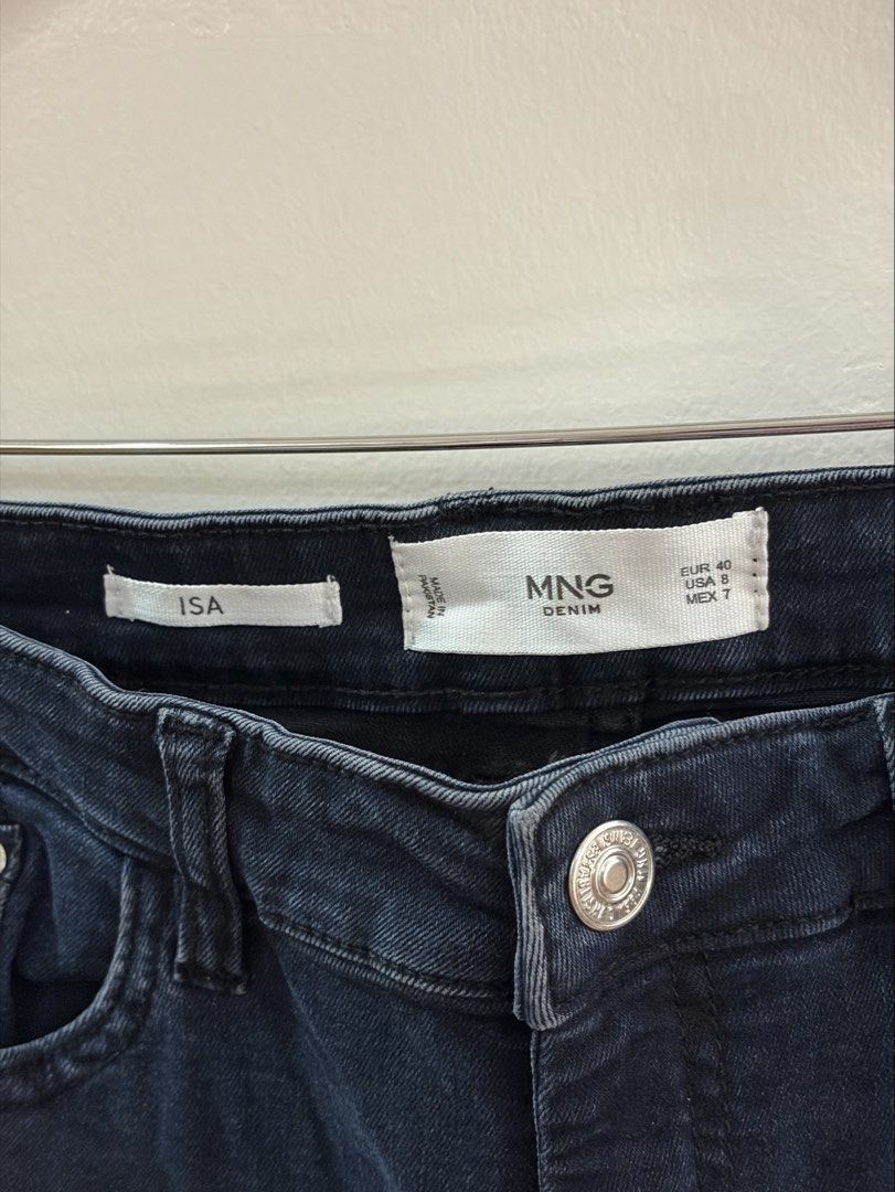 Mango ISA Denim Jeans Dark Blue Wash (Category: Jeans) located in San Juan City. Submitted by sel.ler (Listing ID 1460615232, Image 3). Description: - Mango ISA dark wash denim jeans - Size: 40 EUR / 7 US / 170/72A CN.