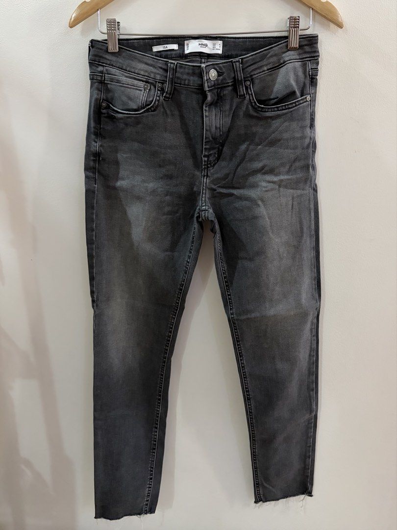 Mango ISA Denim Jeans Dark Grey Wash (Category: Jeans) located in San Juan City. Submitted by sel.ler (Listing ID 1460615233, Image 1). Description: - Mango Jeans (ISA) - Size: 40 EUR / 7 US / 170/72A CN.