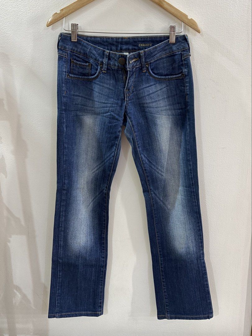 Mango Jeans Christy Blue Denim (Category: Jeans) located in San Juan City. Submitted by sel.ler (Listing ID 1460611338, Image 1). Description: - Mango Jeans Christy - Classic blue denim - Size: 36 EUR / 4 US - Made in Pakistan - Perfect staple for any wardrobe - Easy to style up or down.