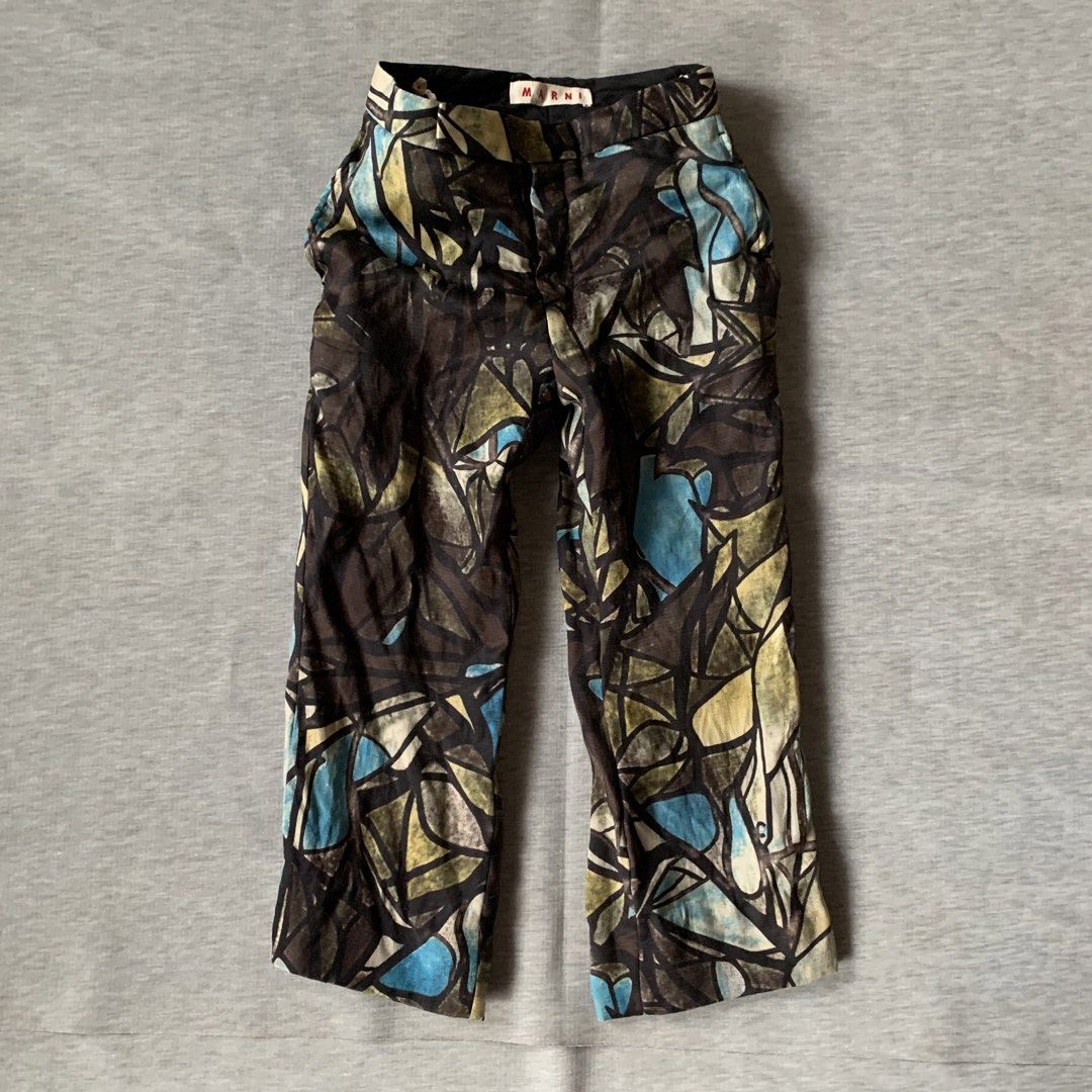 MARNI ART DECO TROUSERS (Category: Other Bottoms) located in Cebu City. Submitted by thegoodleftovers (Listing ID 1460557826, Image 2). Description: MARNI ART DECO TROUSERS •Condition: 9.5/10 •Color rate: 9.5/10 •Issue: nobe •Size: Medium Waistline 28 Length 32 inches Leg opening 10.5 inches Php + sf 📩 more details Cebu City.