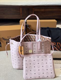 (Category: ) located in . Submitted by premiumoutlets. (Listing ID 1460632280, Image 1). Description: .