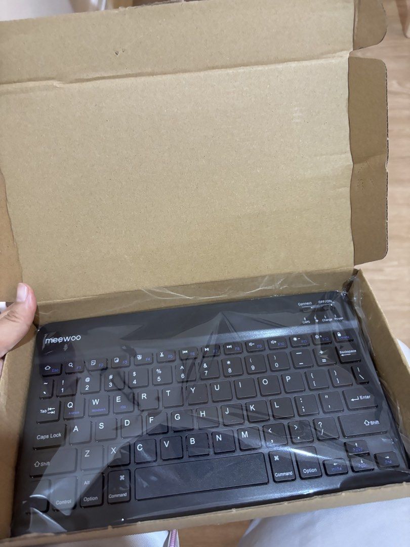 Meewoo Wireless Bluetooth Keyboard (Category: Computer Keyboard) located in Manila. Submitted by hiker077 (Listing ID 1460547259, Image 2). Description: - Meewoo Wireless Keyboard - Connects via Bluetooth - Compatible with iOS, Android, and Windows - Slim and portable design for on-the-go use - Rechargeable battery (charging cable included) .