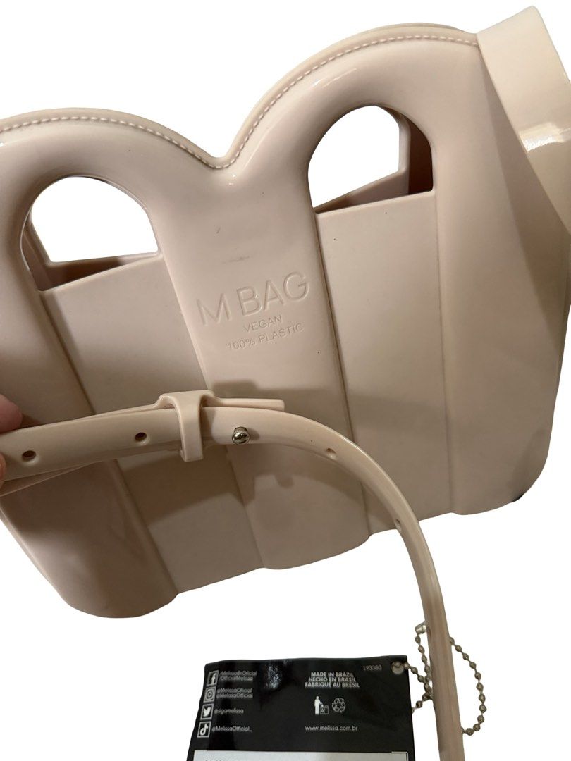 Melissa M Bag (Category: Purses & Pouches) located in Quezon City. Submitted by msmarjqab (Listing ID 1460696697, Image 3). Description: - cute Melissa M Bag - Made of 100% plastic and is vegan - Features the iconic M Bag design -mostly just stored, minimal scent .