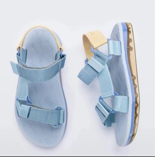 (Category: ) located in . Submitted by shopnkeep (Listing ID 1460595672, Image 1). Description: .