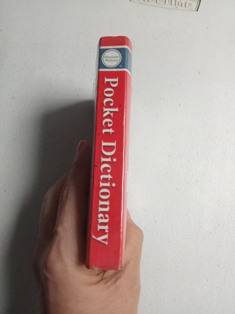 Merriam-Webster's Pocket Dictionary New Edition (Category: Textbooks) located in Quezon City. Submitted by parekoymarekoy (Listing ID 1460599189, Image 3). Description: - Merriam-Webster's Pocket Dictionary, New Edition - Handy and concise guide - Covers 40,000 English words - Features clear definitions and pronunciations - Includes common abbreviations - Provides a guide to punctuation - "America's Language Resource".