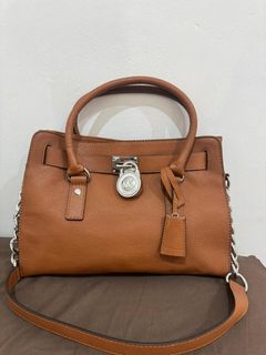 (Kategori: ) berada di . Dikirim oleh aubastore100 (ID iklan 1460558288, Gambar 1). Deskripsi: .