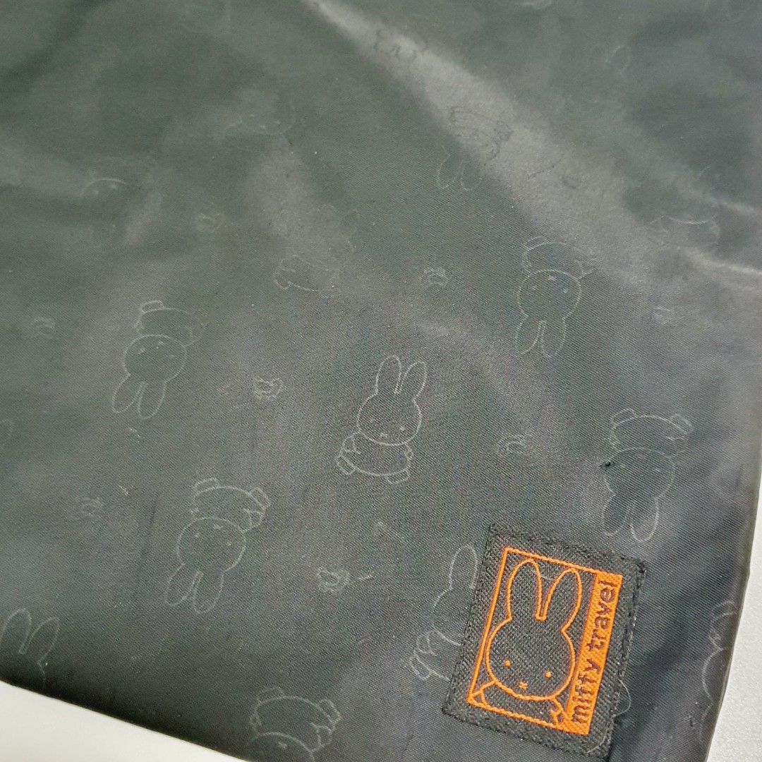 Miffy Travel Pouch (Category: Purses & Pouches) located in Taytay. Submitted by kyo.mono (Listing ID 1460664610, Image 2). Description: 💟Follow us on IG: kyo.mono for faster replies TikTok: kyo.mono_ for videos and review Good condition Auth from Japan Actual photo posted.