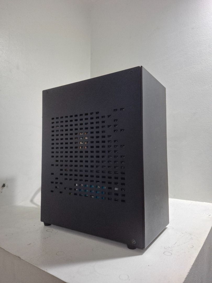Mini ITX Desktop (Category: Monitor Screens) located in Caloocan City. Submitted by koyaley (Listing ID 1460714299, Image 3). Description: MINI-ITX DESKTOP FOR SALE Specifications: CPU: Ryzen 7700 CPU cooler: AXP-36 Thermalright GPU: Zotac RTX 5060gb Memory: Lexar DDR5 6000mhz 32gb Storage: Fanxiang GEN 5 1 Terabyte Motherboard: Colorful b850i PSU: 500w FLEX RFS: Haven't really used that much. - Bundle Deal: All items sold together..