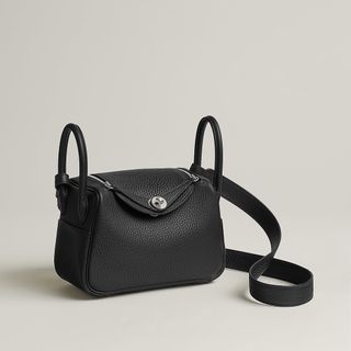 （分類：）位於 。 由 chanshin_hermes 提交（商品編號 1460535447，圖片 1）。簡介： 。