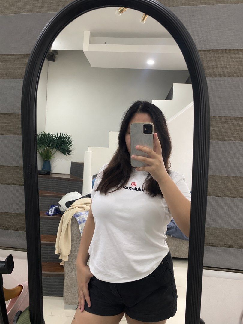 Mix (Category: Shirts) located in Cabuyao City. Submitted by jennilyn_13 (Listing ID 1460530001, Image 3). Description: Lululemon white print s-m Texas red s-m, m-l Lululemon puti s-m Texas black M Lululemon red embroid s-m, l-xl California Small, Med Vancouver s-m Rosewell small-m .