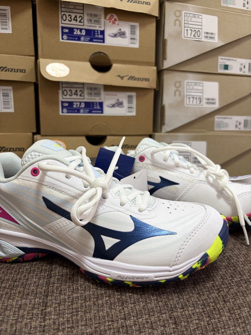 mizuno energy claw 4 rainbow (Category: Sneakers) located in Pasig City. Submitted by chamoisee (Listing ID 1460539856, Image 2). Description: mizuno energy claw 4 rainbow avail in size 6, 6.5 and 7 US MENS DM FOR FASTER TRANSACTION 📩.