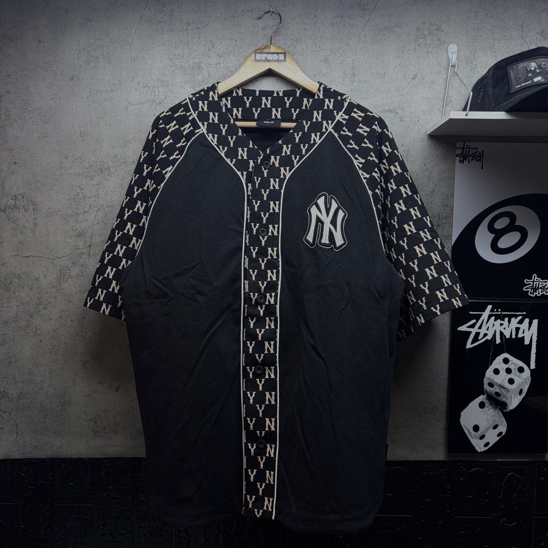 MLB (Category: Tshirts & Polo Shirts ) located in Manila. Submitted by ruifinds (Listing ID 1460683604, Image 1). Description: -MLB Monogram Baseball Shirt features New York Yankees logo all-over monogram pattern size: XL width: 24 length: 30 condition: excellent issues: none price 1000 + plus shipping fee.