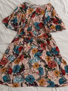(Category: ) located in . Submitted by shopmomo (Listing ID 1460555454, Image 1). Description: .