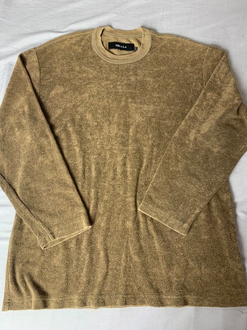 MNLA Long Sleeve Terry Cloth Shirt (Category: Tshirts & Polo Shirts ) located in Manila. Submitted by neen.n (Listing ID 1460596291, Image 1). Description: .