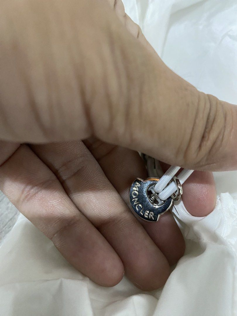 Moncler (Category: Others Tops) located in Manila. Submitted by vizcarrach03925 (Listing ID 1460656353, Image 2). Description: .