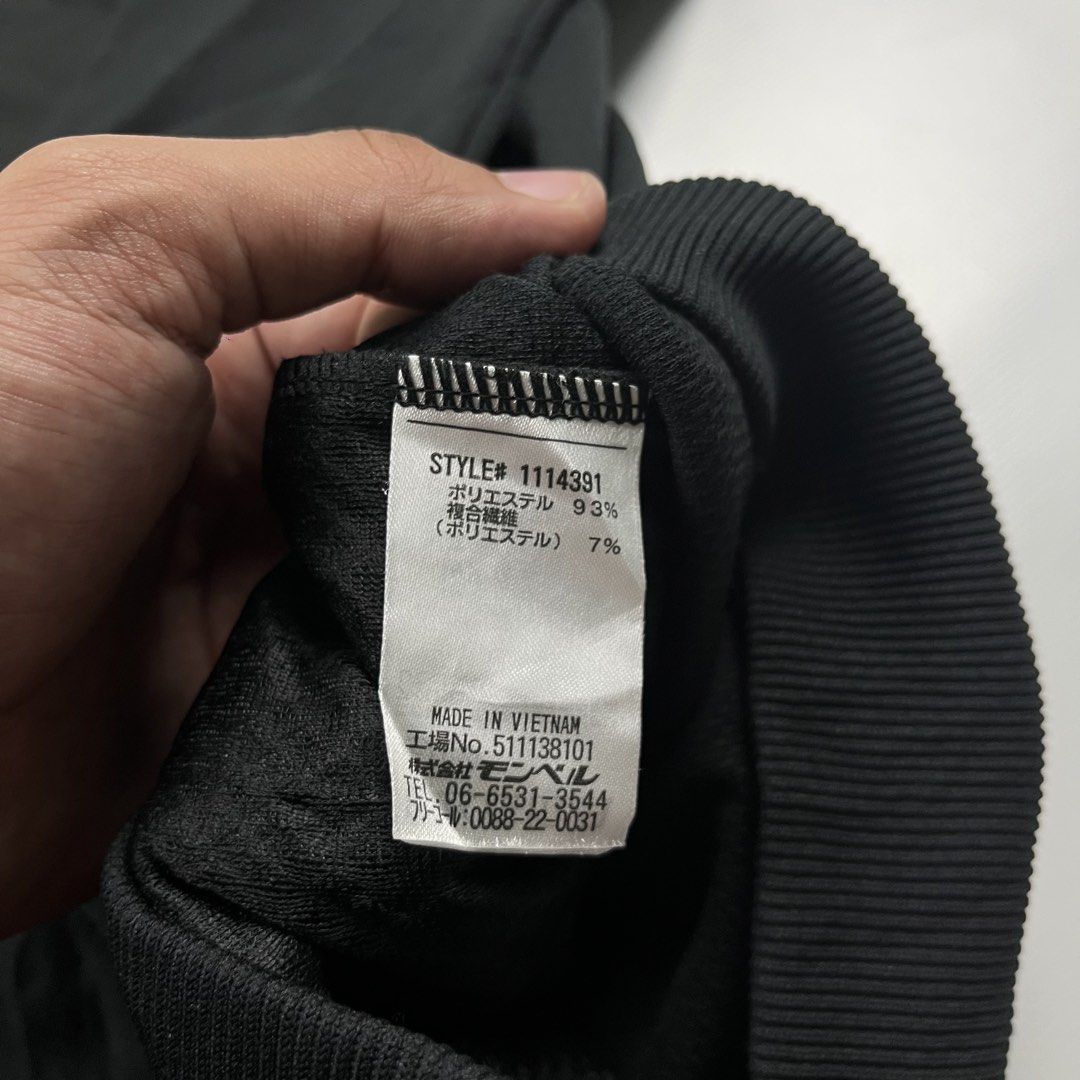 Montbell (Category: Coats, Jackets and Outerwear) located in Lucena. Submitted by RAGGGGSSSS (Listing ID 1460639852, Image 3). Description: Montbell Mountain Jersey Jacket XL on Tag (Womens) 26.5x20 Excellent Condition No issue 600 plus shipping fee .