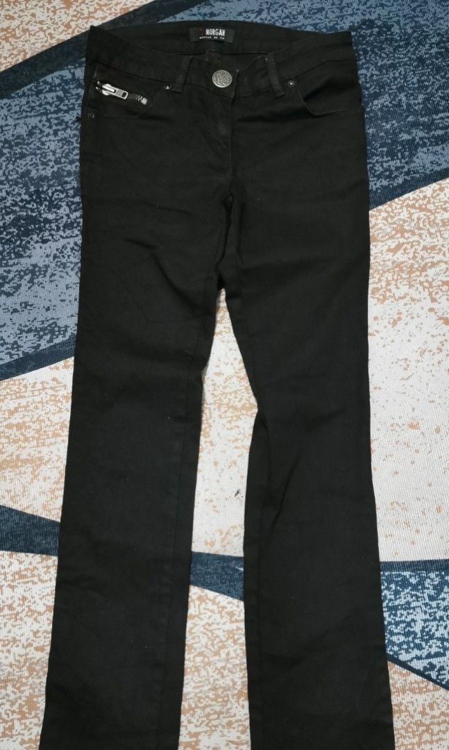 Morgan de toi Black denim pants (Category: Jeans) located in San Jose. Submitted by thrift_ni_sir (Listing ID 1460681529, Image 1). Description: Excellent condition MOP gcash MOD j&t Add shipping fee.