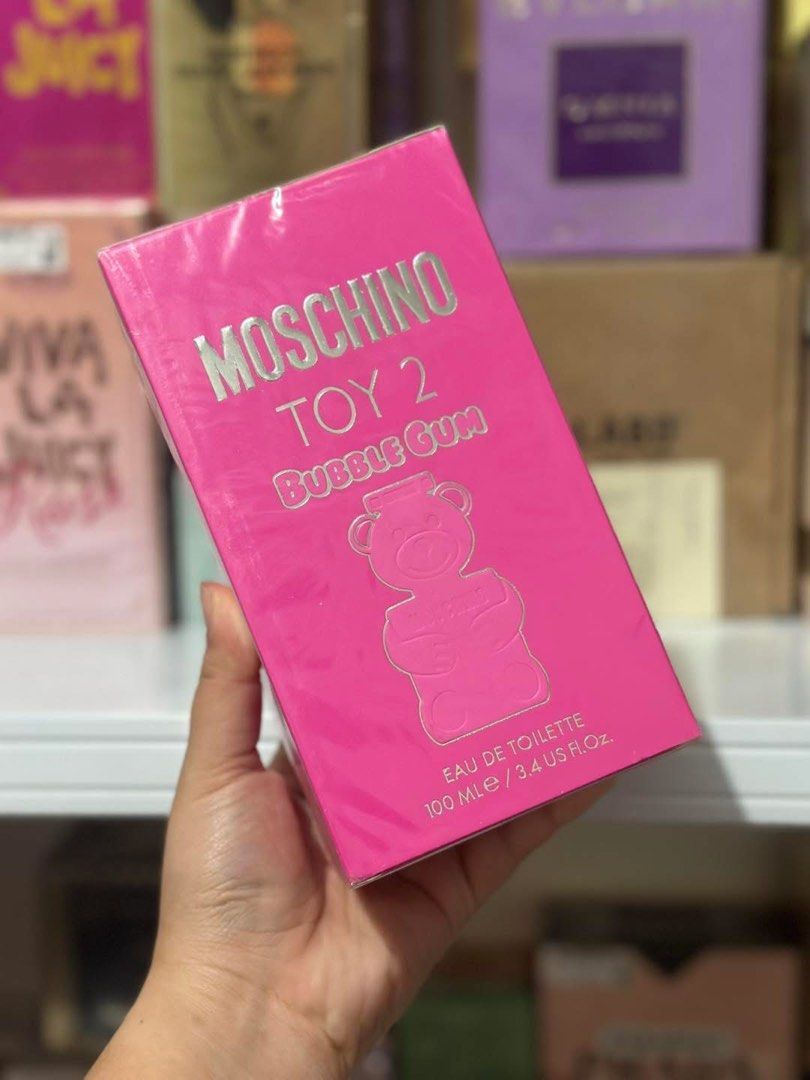 MOSCHINO TOY 2 BUBBLE GUM (Category: Fragrance & Deodorants) located in Quezon City. Submitted by embere_shop (Listing ID 1460545899, Image 1). Description: 📌Please read the last image carefully - all details are already provided. ❗️Offers below the regular price will no longer be entertained. Thank you for understanding. 💰 Mode of Payment (MOP): GCash 📦 Mode of Delivery (MOD): • Lalamove (Same-day delivery) • J&T Express (1–2 days) 📍 Locatio