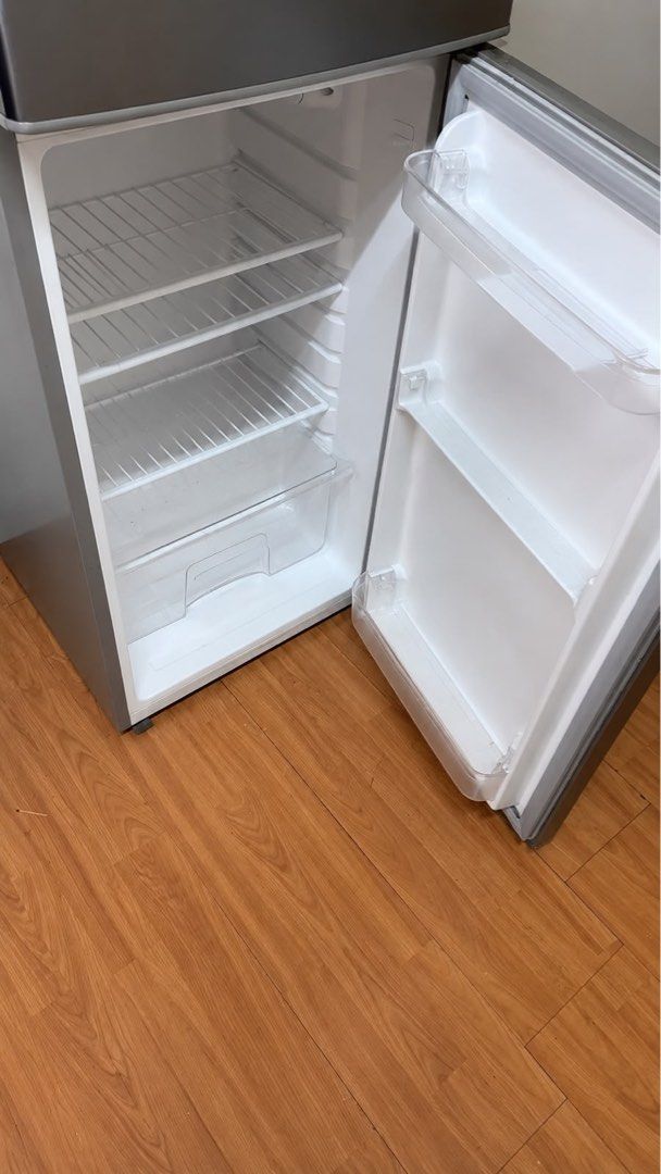 Move out sale (Category: Other Home Appliances) located in Makati City. Submitted by noblepenguin.9a7a36 (Listing ID 1460682062, Image 3). Description: Move out sale. Originally bought for php 13495/- Ref is in very good condition. Used by single person. RDD-60S 4.7CUFT FUJIDENZO 2 DOOR REF.