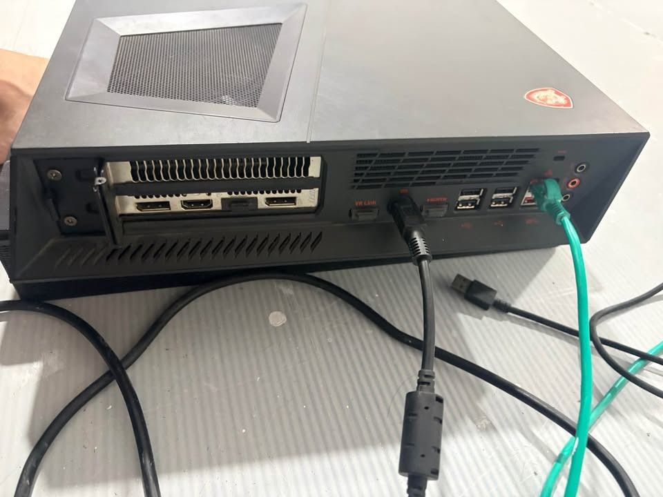 MSI Triden 3 (Category: Desktops) located in Caloocan City. Submitted by silentflower_23ee17 (Listing ID 1460682737, Image 3). Description: I7 - 8th gen 16gb Ram 125gb NVME 1tb SSD RTX 2060.