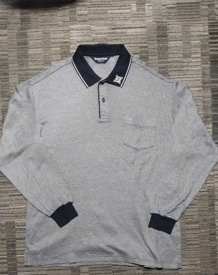 Musingwear grandslam long sleeve (Category: Coats, Jackets and Outerwear) located in Mandaue City. Submitted by nuke-archive (Listing ID 1460584851, Image 1). Description: Munsingwear Grand Slam Long-Sleeve Golf Polo (90s / Made in Korea / Descente Licensed) Price: ₱650 Description: Condition: 9/10 very good condition Size:LL Dimension: 22Wx29L.