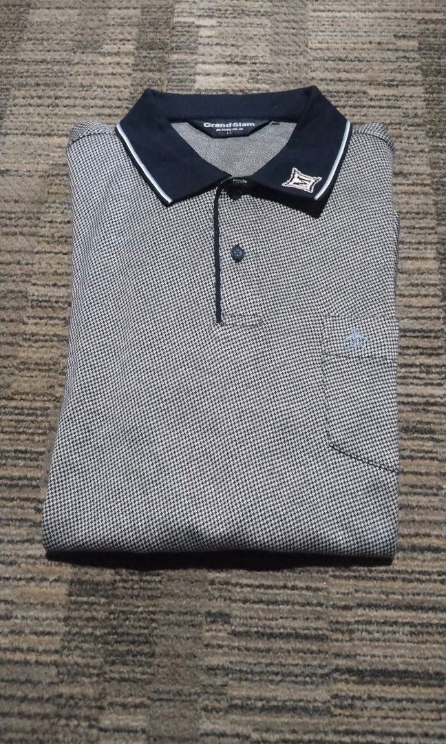 Musingwear grandslam long sleeve (Category: Coats, Jackets and Outerwear) located in Mandaue City. Submitted by nuke-archive (Listing ID 1460584851, Image 2). Description: Munsingwear Grand Slam Long-Sleeve Golf Polo (90s / Made in Korea / Descente Licensed) Price: ₱650 Description: Condition: 9/10 very good condition Size:LL Dimension: 22Wx29L.