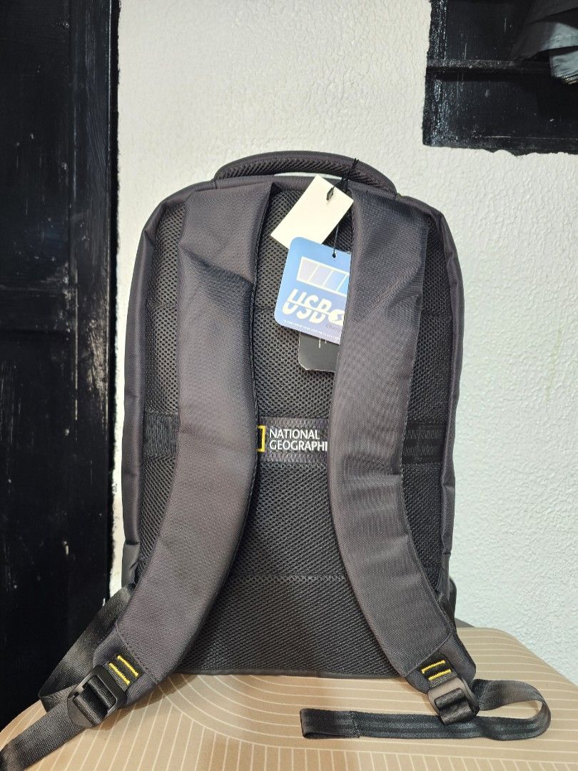 National Geographic (Category: Backpacks) located in Baguio. Submitted by kayeonlineshop (Listing ID 1460560977, Image 3). Description: National Geographic With USB cord for charging Constellations Design Measurements L-45cm W-33cm.