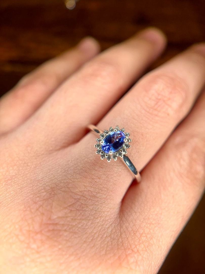 Natural Tanzanite Set in Silver Setting (Category: Earrings) located in Baguio. Submitted by asna_taku (Listing ID 1460548678, Image 3). Description: 💜 Natural Tanzanite Set in Silver Setting A gorgeous natural Tanzanite jewelry set in a classic floral-inspired design. The beautiful blue-violet Tanzanite catches the light beautifully, giving this set an elegant yet eye-catching sparkle. ✨ 💎 Natural Tanzanite 🤍 New silver setting 💍 Ring + earr
