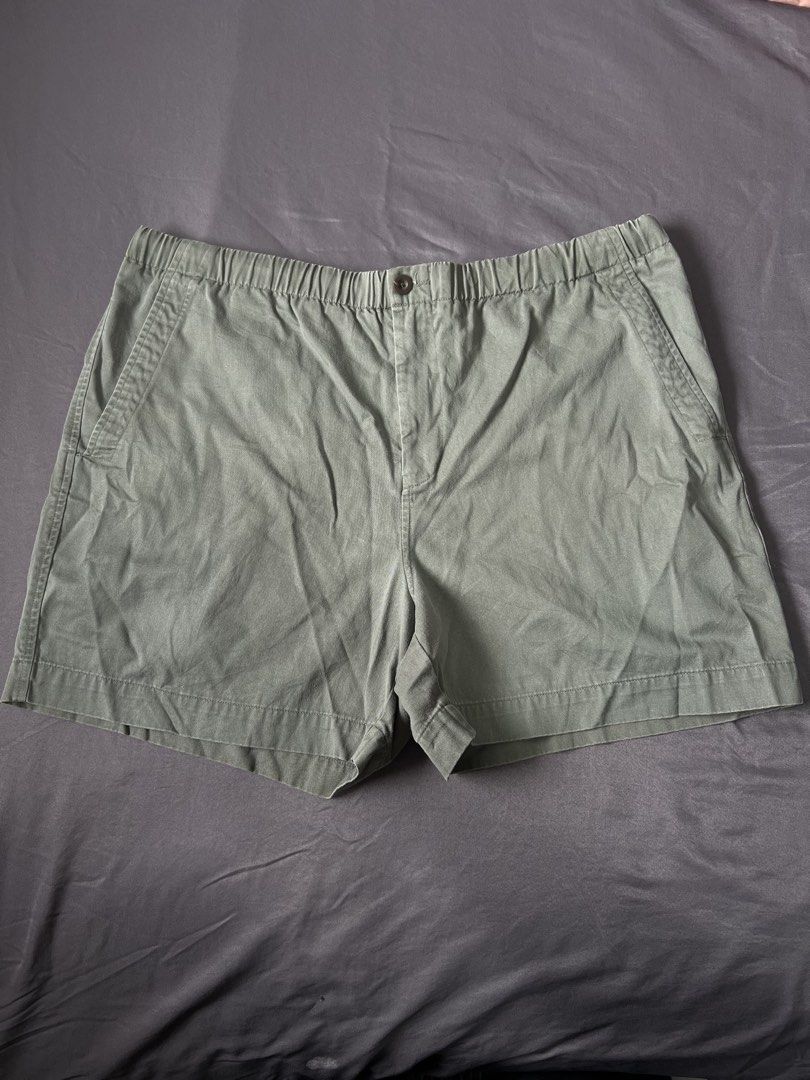 Nautica Shorts (Category: Shorts) located in Batangas. Submitted by thegudoldays (Listing ID 1460513310, Image 1). Description: Available !!! Nautica Shorts size Large on tag Fits 38-40 waist Length 17.5 In Good condition Good color rate ₱400 only .