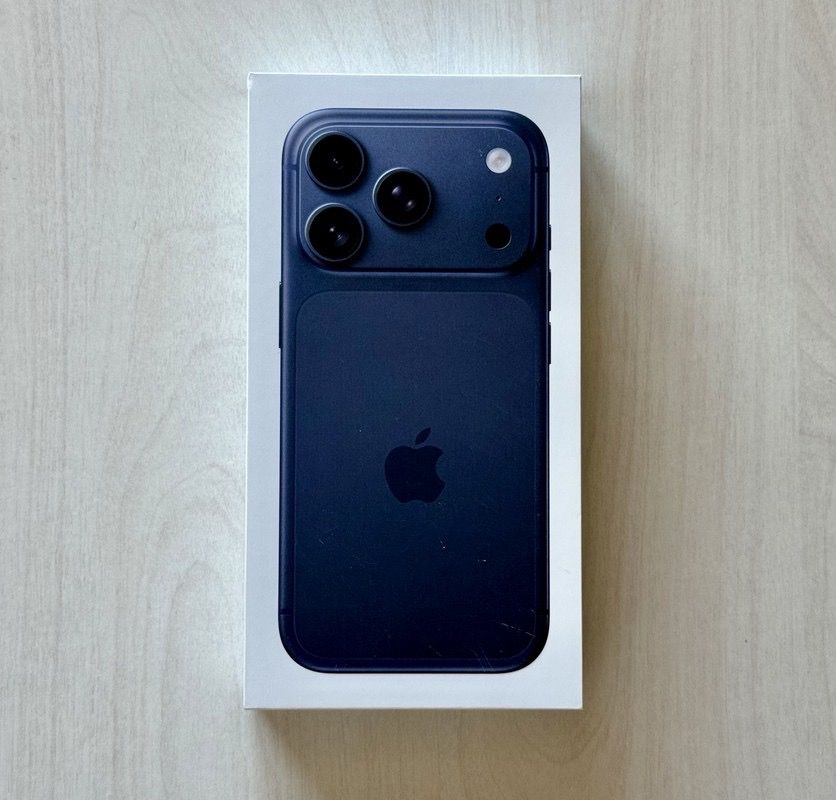 New Apple iPhone 17 pro max 256gb (Category: iPhone 11 Series) located in Caloocan City. Submitted by faststorm_a0885f (Listing ID 1460530661, Image 1). Description: It is 100% brand new original including warranty ..
