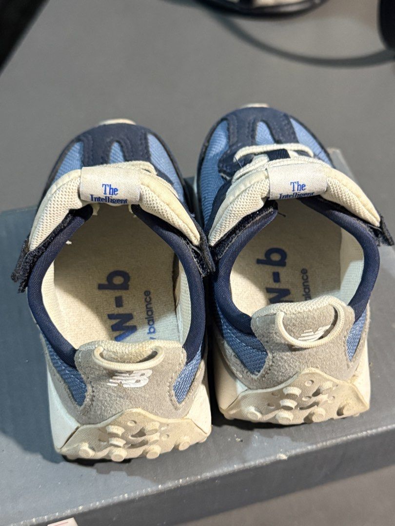 New Balance (Category: Babies & Kids Fashion) located in El Nido. Submitted by ZyraChaves_1297 (Listing ID 1460632774, Image 3). Description: Can ship tru LbC or Flash only.
