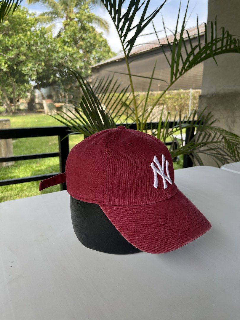 New York Yankees Dad Hat (Category: Caps & Hats) located in Kalibo. Submitted by gogettathrift (Listing ID 1460511555, Image 3). Description: ❗️Thrifted Caps❗️ New York Yankees Dad Hat Excellent Condition 9/10 color rate ₱550.00 only.