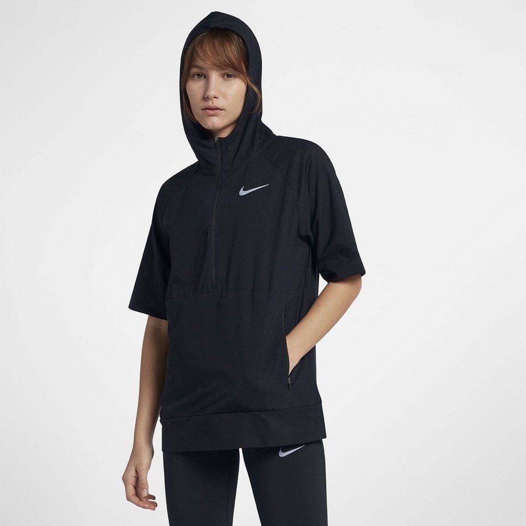 Nike - Flex Running Packable Short-sleeve (Large) (Category: Activewear) located in Pasig City. Submitted by _rosasass_ (Listing ID 1460533733, Image 2). Description: Authntic Nike Durable Water Repellent Excellent condition Issue: Unnoticeable holes (hood part) Size Large Width 20.5 Length 25.5.