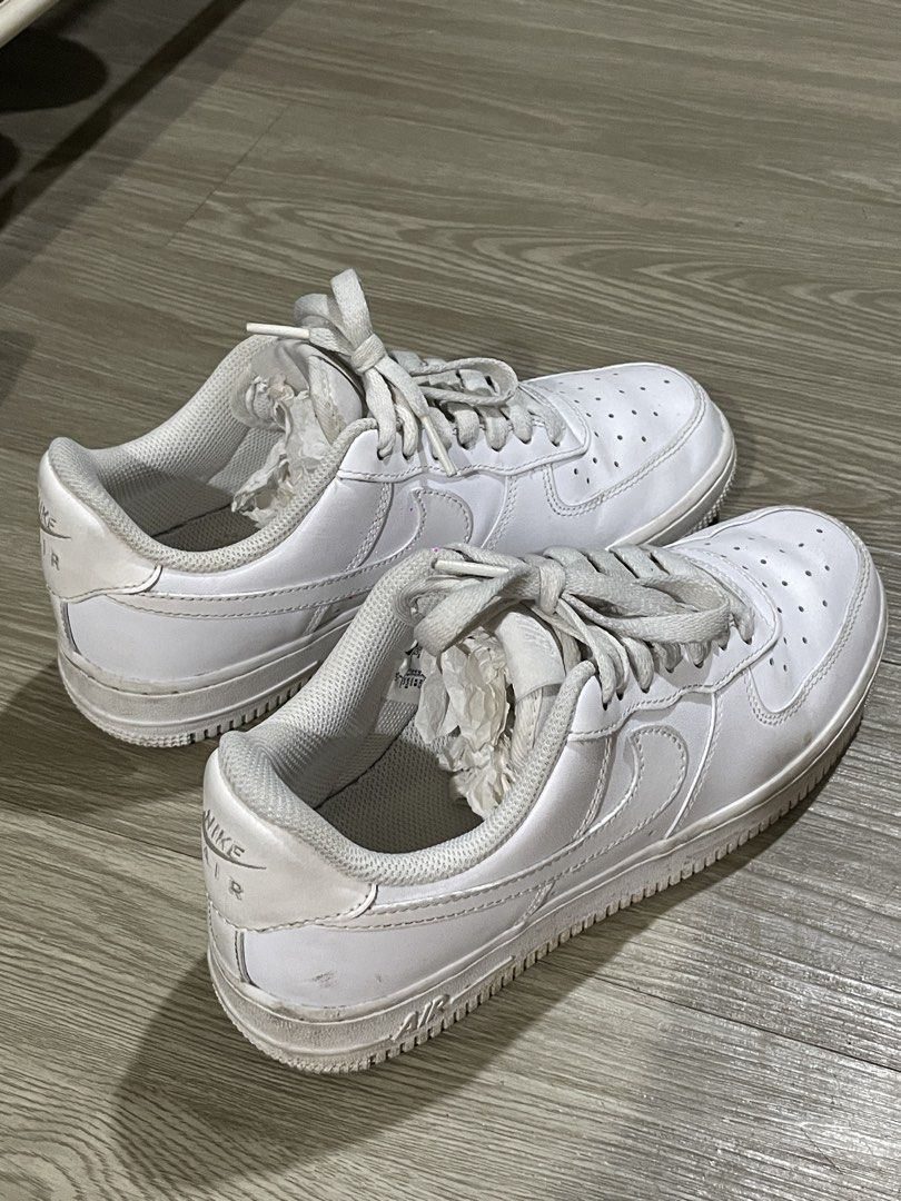Nike Air Force 1 White Sneakers (Category: Sneakers) located in Rizal. Submitted by abibi_ (Listing ID 1460569228, Image 3). Description: - Classic white Nike Air Force 1s - Laces included - Perfect for casual wear - A must-have for any sneaker collection.