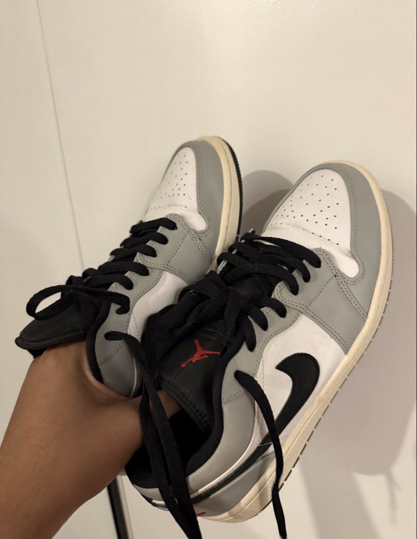 Nike Air Jordan 1 Low - Light Smoke Grey (Category: Casual Shoes) located in Rodriguez. Submitted by babytoothy (Listing ID 1460705739, Image 1). Description: NIKE AIR JORDAN 1 LOW - Light Smoke Grey w/ orig box Size: US 10 Men Location: Montalban Price: 2.5k💸💸.