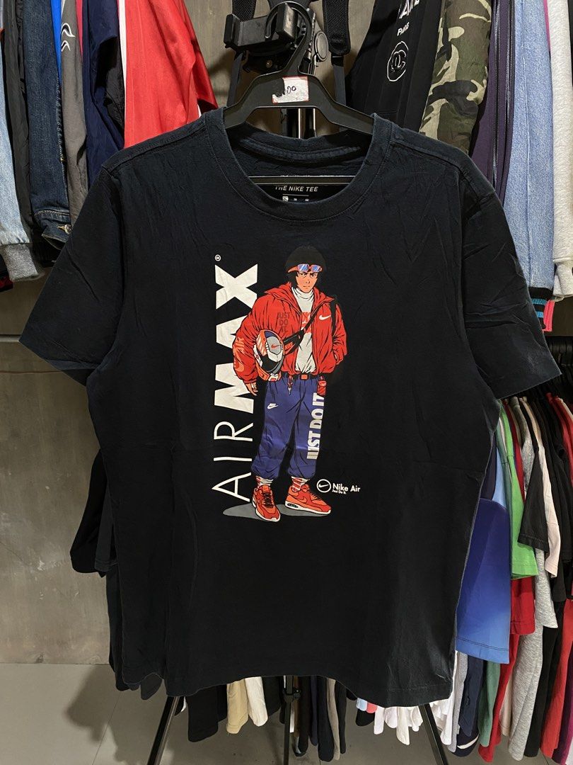 Nike Air Max Graphic T-Shirt (Category: Tshirts & Polo Shirts ) located in Tabaco. Submitted by byvinxent (Listing ID 1460590564, Image 1). Description: XL on tag 27L 20W Color rate 10/10 Condition 10/10 Issue: paint chip at the back neckline(Removable) Super crispy condition‼️ Ganda ng graphics nya in person❤️.