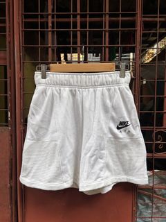 (Category: ) located in . Submitted by thriftkibs (Listing ID 1460651361, Image 1). Description: .