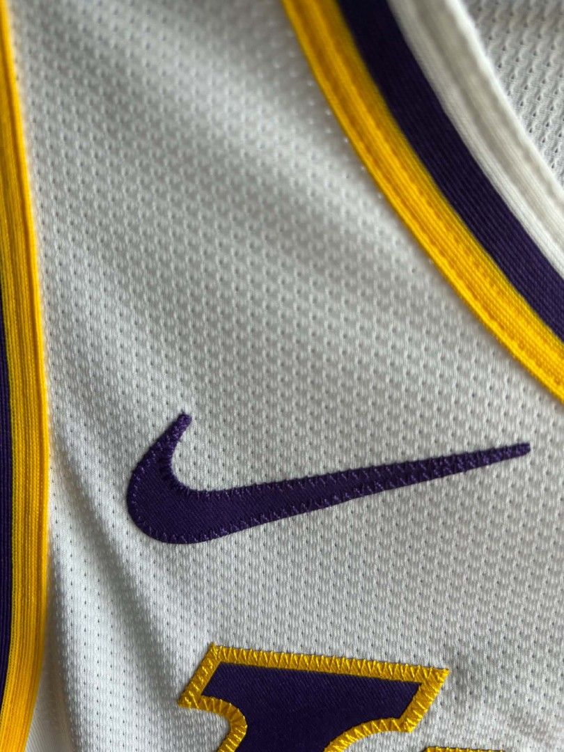NIKE AUTHENTIC NBA JERSEY KOBE BRYANT #24(WHITE) (Category: Activewear) located in Cavite. Submitted by the_4118_gallery (Listing ID 1458535805, Image 2). Description: NIKE NBA AUTHENTIC JERSEY KOBE BRYANT #24 LOS ANGELES LAKERS WHITE SIZE 48/LARGE BRAND NEW WITH TAGS 7,500 FREE SHIPPING GCASH PAYMENT LOCATION SILANG CAVITE.